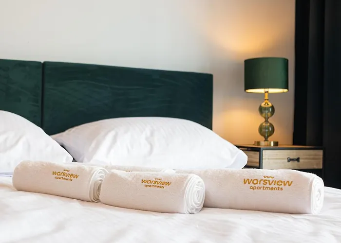 Warsview * وارسو