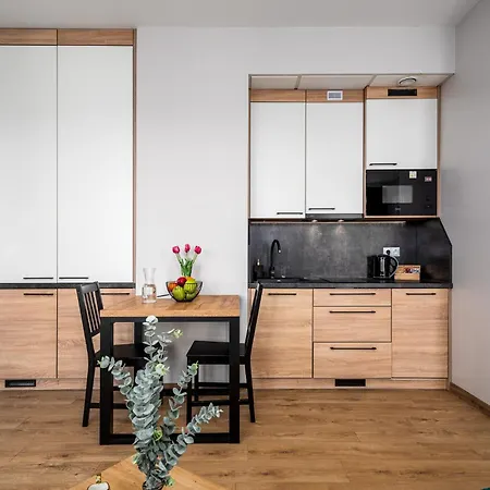 Warsview דירה ורשה