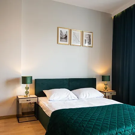 Warsview Apartmán *