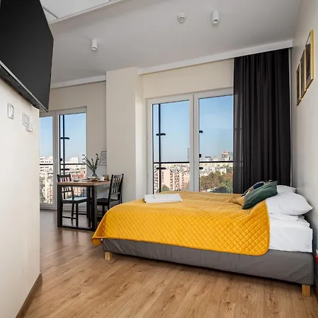 Warsview Apartmán *